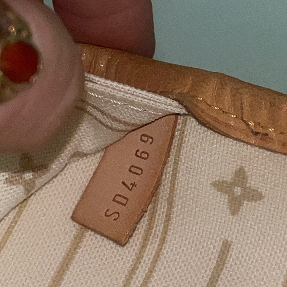 LV Louis Vuitton Checkered Neverfull PM Damien Azure White - Picture 9 of 11